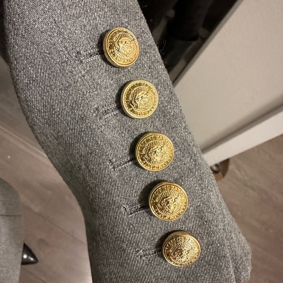 Balmain iconic grey blazer✨ - Picture 7 of 10